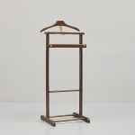 490988 Valet stand